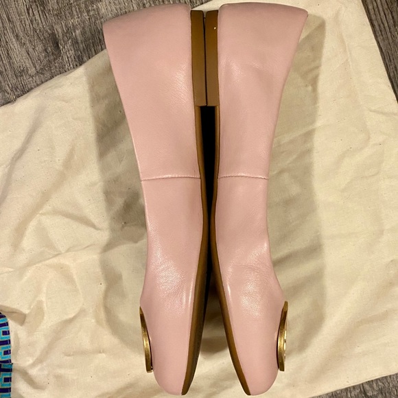 MAKE AN OFFER 😱🌟 Tory Burch Benton Ballet Flats - Picture 7 of 7